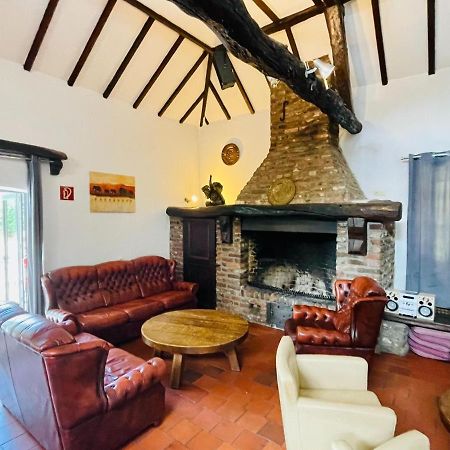 Magnificent Farmhouse In Sint Joost 외부 사진
