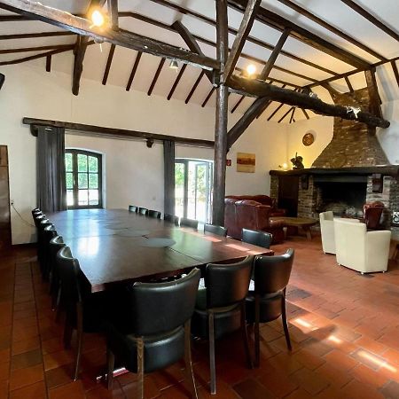 Magnificent Farmhouse In Sint Joost 외부 사진