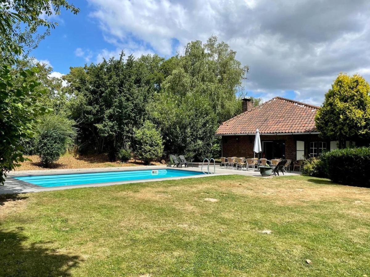 Magnificent Farmhouse In Sint Joost 외부 사진